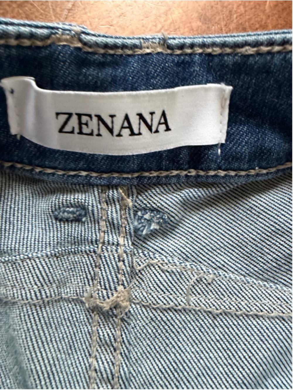 Zenana Muse Barrel Crop Jeans NWT Size 29 - Picture 7 of 12